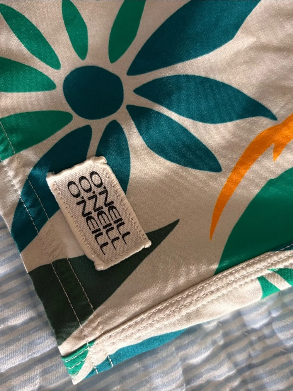 ONeill vibrant tropical